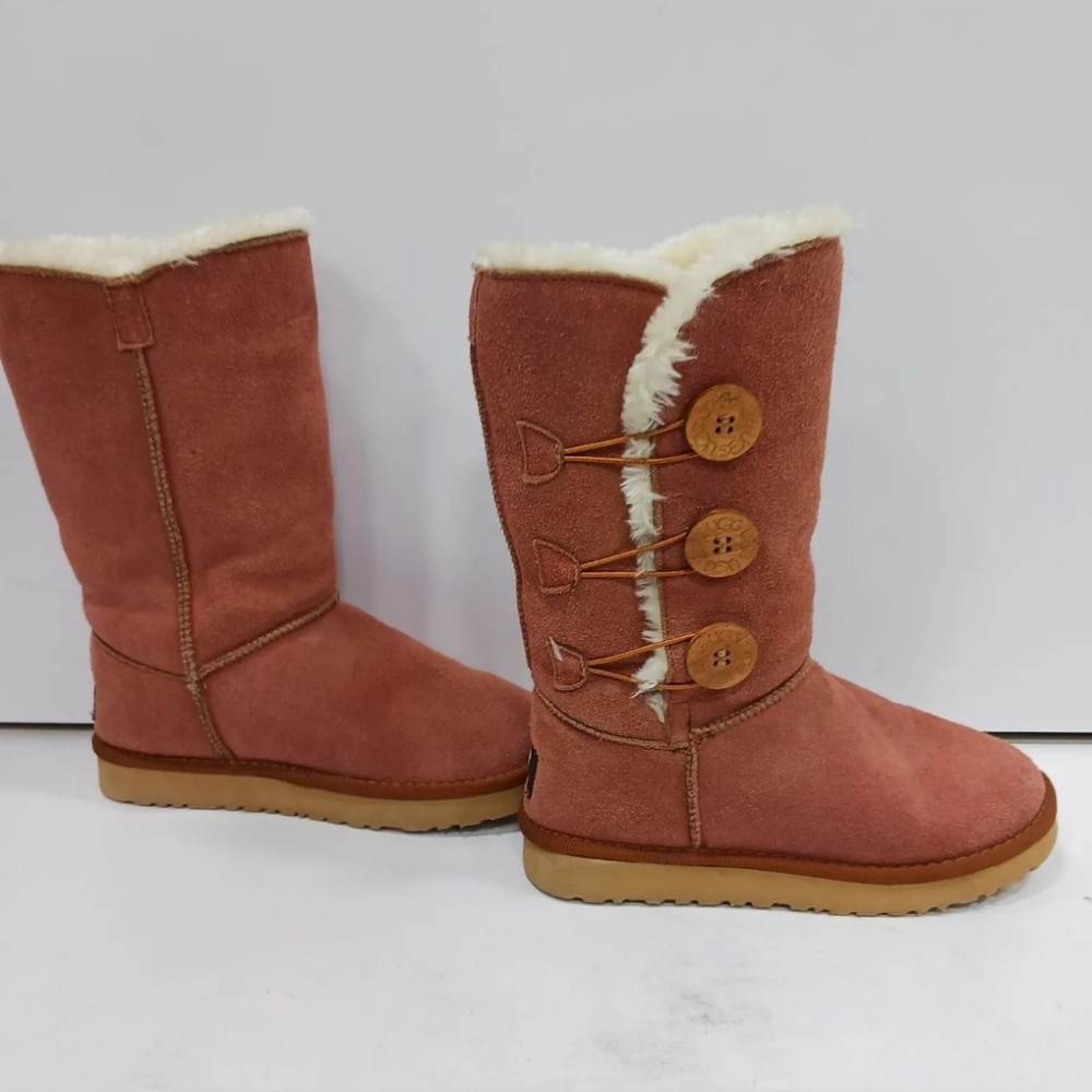 Like NEW UGG Bailey Button Winter Shearling Boots Red Pink Size 6